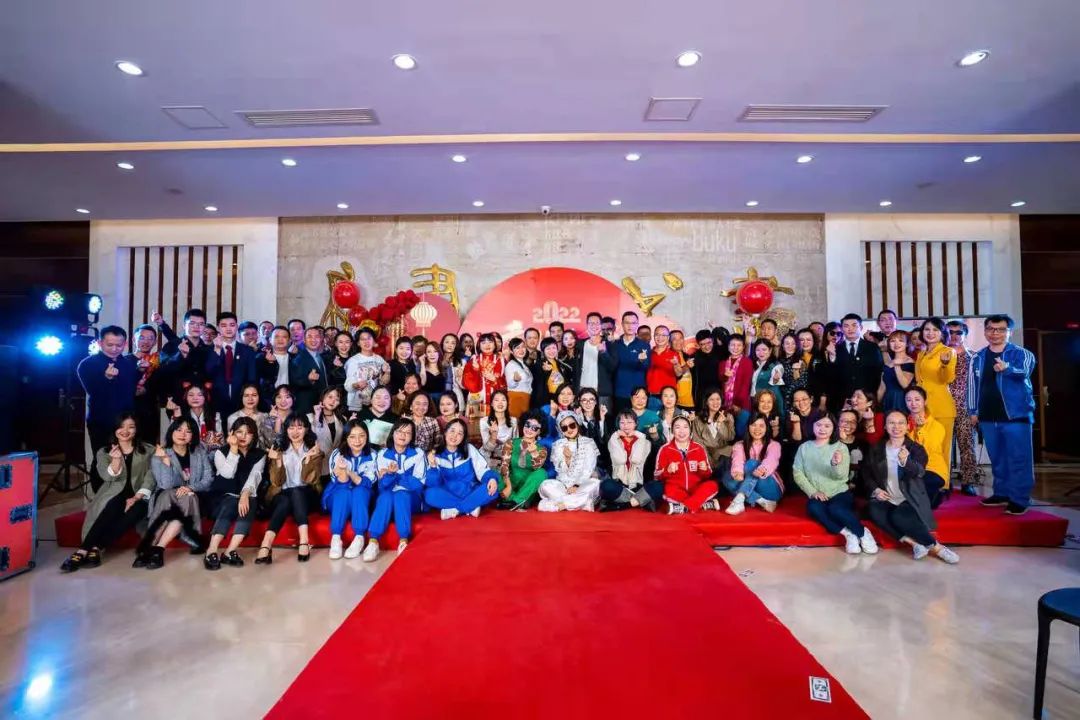 广西新华书店集团子公司组织开展“三八”妇女节活动