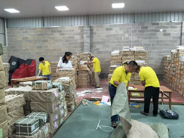 靖西市新华书店：书香传递，永远在路上